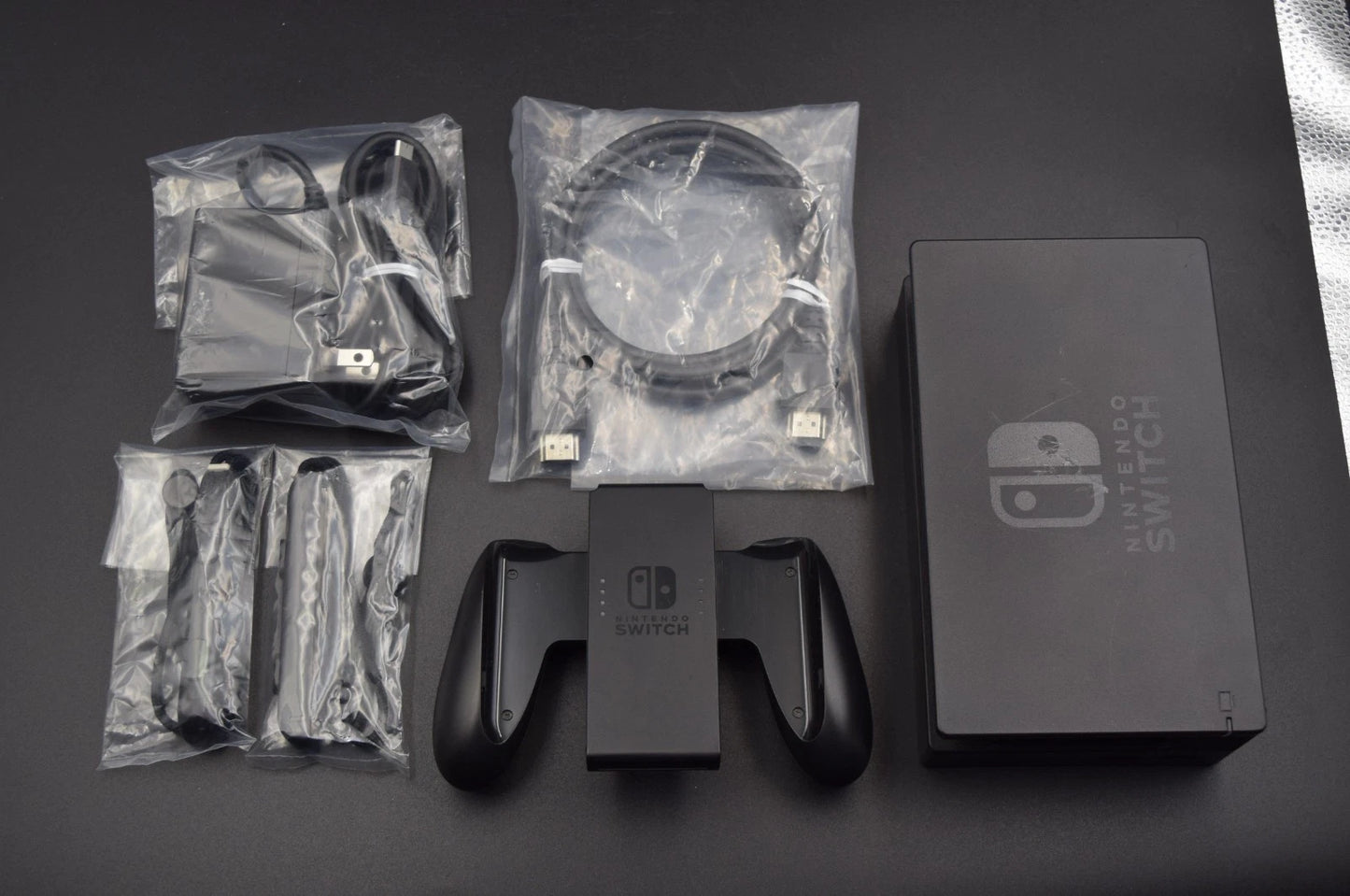 Nintendo Switch Console Gray/Gray Joy-Con – Boxed – Tested & Working | REFURBISHED