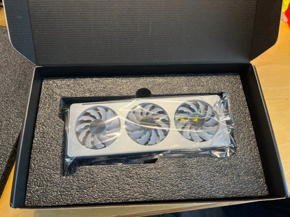 GIGABYTE Vision NVIDIA GeForce RTX 3060 12GB GDDR6 GPU